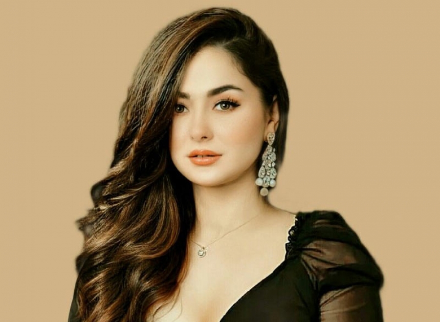Hania Amir Biography, Wiki, Net Worth, Facts, Life Story, career and