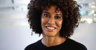 Laura Cathcart Robbins Biography, Laura Cathcart Robbins (Writer) Wiki, Laura Cathcart Robbins husband, net worth, age, height, weight, family, Profession and more