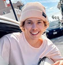 Tanner Fox Biography, Wiki, tanner fox net worth, Tanner Fox Age, Tanner Fox Gtr, Tanner Fox Girlfriend, Height, Weight, Career and more