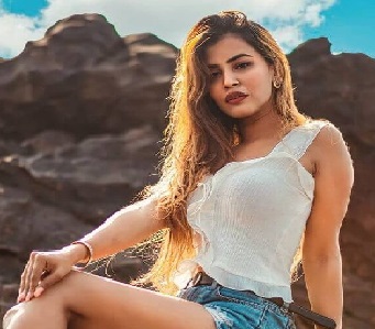 Sameeksha Takke Biography, Wiki, Sameeksha Takke Age, Boyfriend, Husband, Net Worth, Parents, Younger Sister, Ethnicity, Instagram, Education Family And More