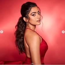 Rashmika Mandanna Biography, Wiki, Net worth, Husband, Age, Movies, Photo, Boyfriend, MMS Viral Video, Height, Weight Family and physical appearance