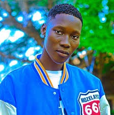 Zinoleesky Biography, Wikipedia, zinoleesky many things, Ne Worth, Songs, Girlfriend, Family, Nationality, Age, Latest Songs and more